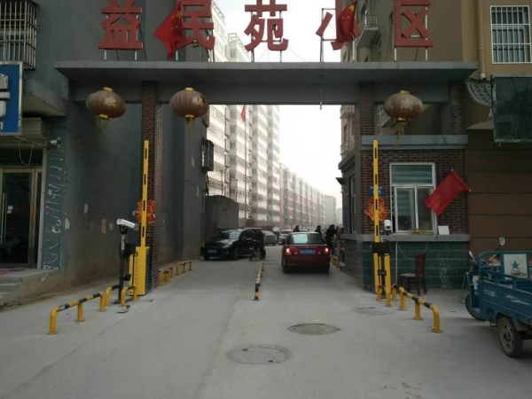 淄博胶州高清车牌识别摄像机 平度智能道闸杆
